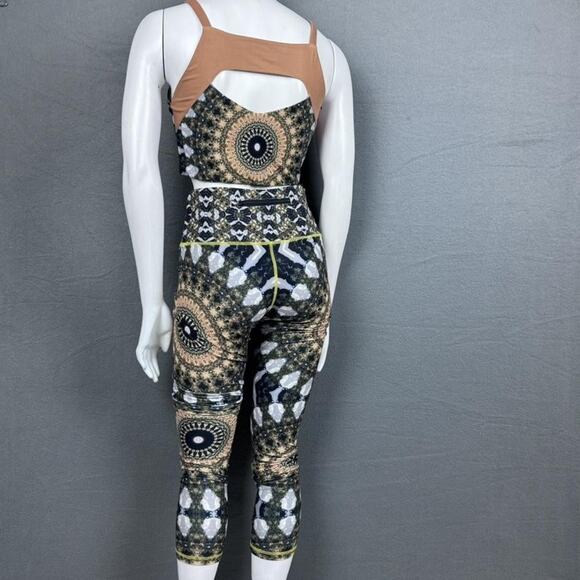 Wolven Athletic Set Womens Medium Mandala Crop Top High Waist Leggings Yoga - Picture 6 of 14